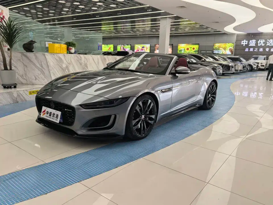 Jaguar F-TYPE Model P300 Convertible R-DYNAMIC BLACK 2023
