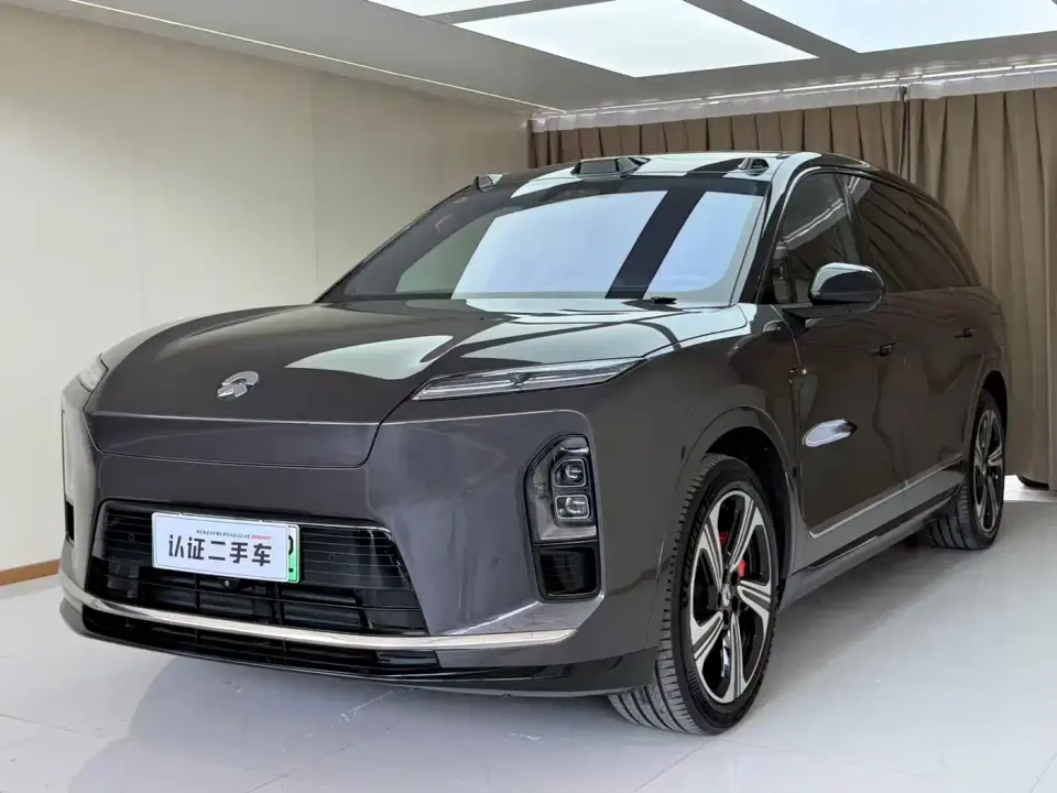 NIO ES8 Model 6-Seat Executive Luxury Edition 2025