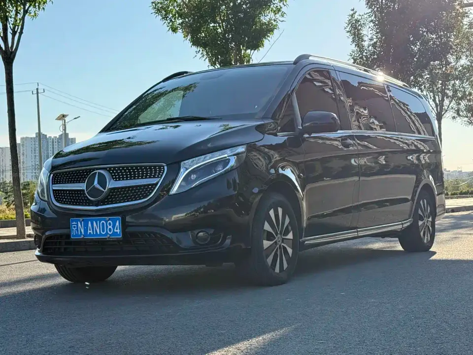 Mercedes-Benz Vito 2.0T Elite 7-Seater 2022