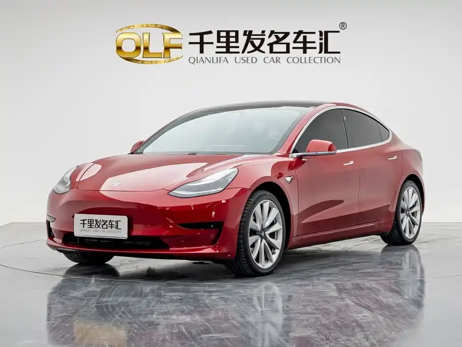 Tesla Model 3 Standard Range Rear-Wheel Drive Upgrade 2020