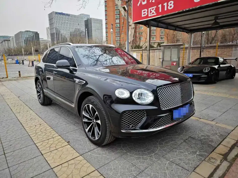 Bentley Bentayga 4.0T V8 2021