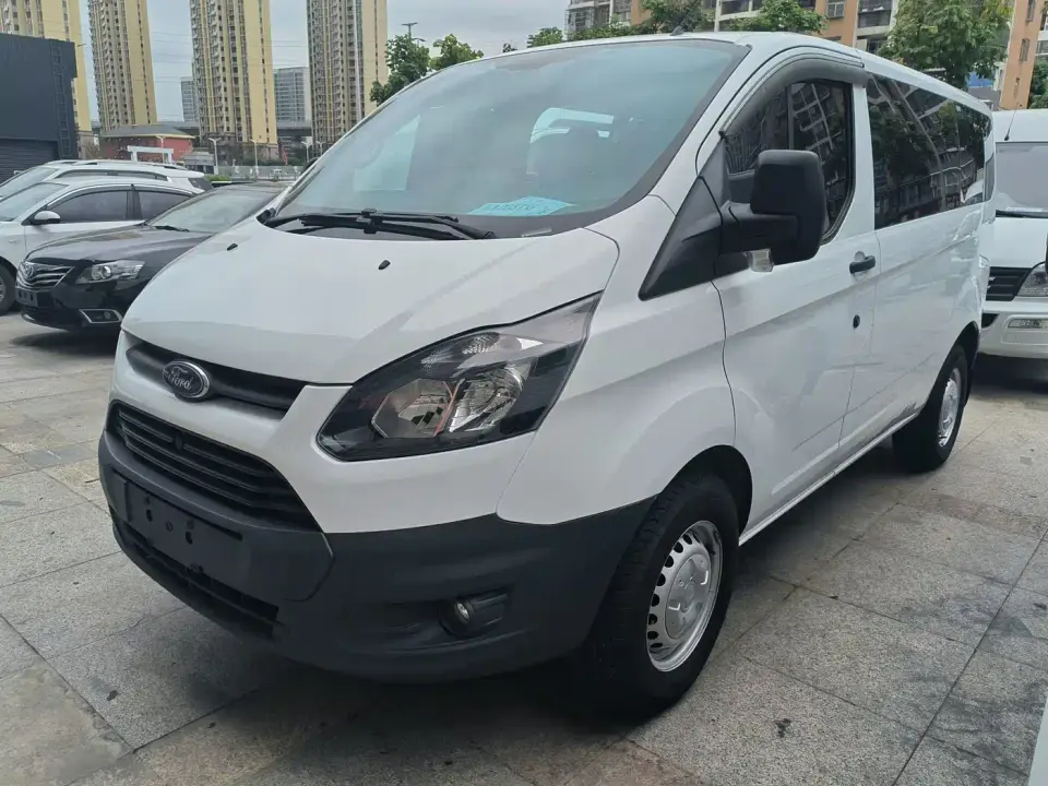Ford Transit 2.0T Diesel Multi-Purpose Commercial Vehicle Short Wheelbase Low Roof 6-Seater China VI 2021