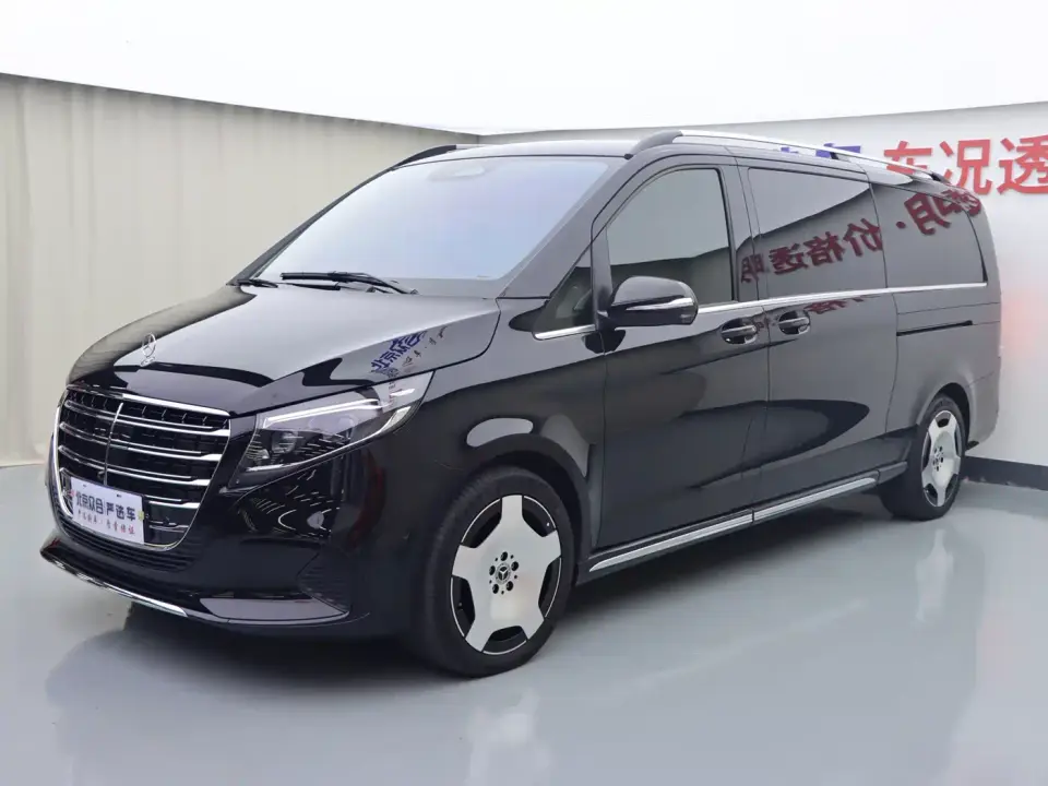 Mercedes-Benz V-Class V 300 L Long Wheelbase Luxury Edition 2025