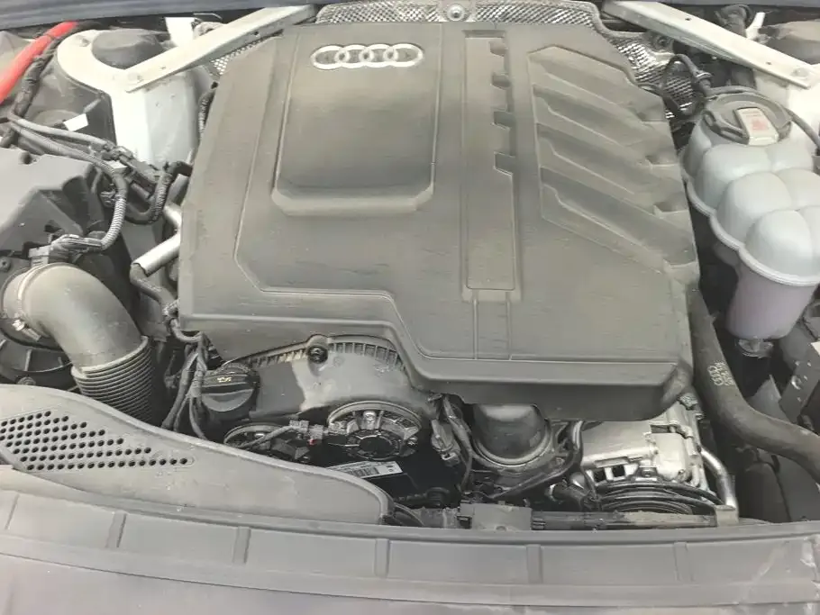 Audi A4L 40 TFSI Luxury Dynamic 2024 — фото 10