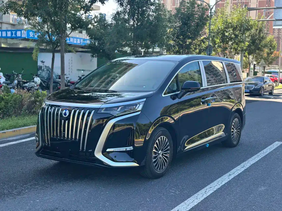 Denza D9 EV 620 Premium 2026