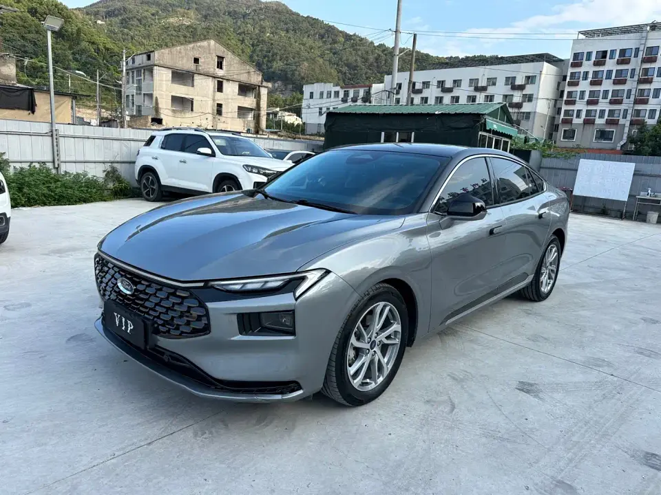 Ford Mondeo EcoBoost 245 Luxury 2024