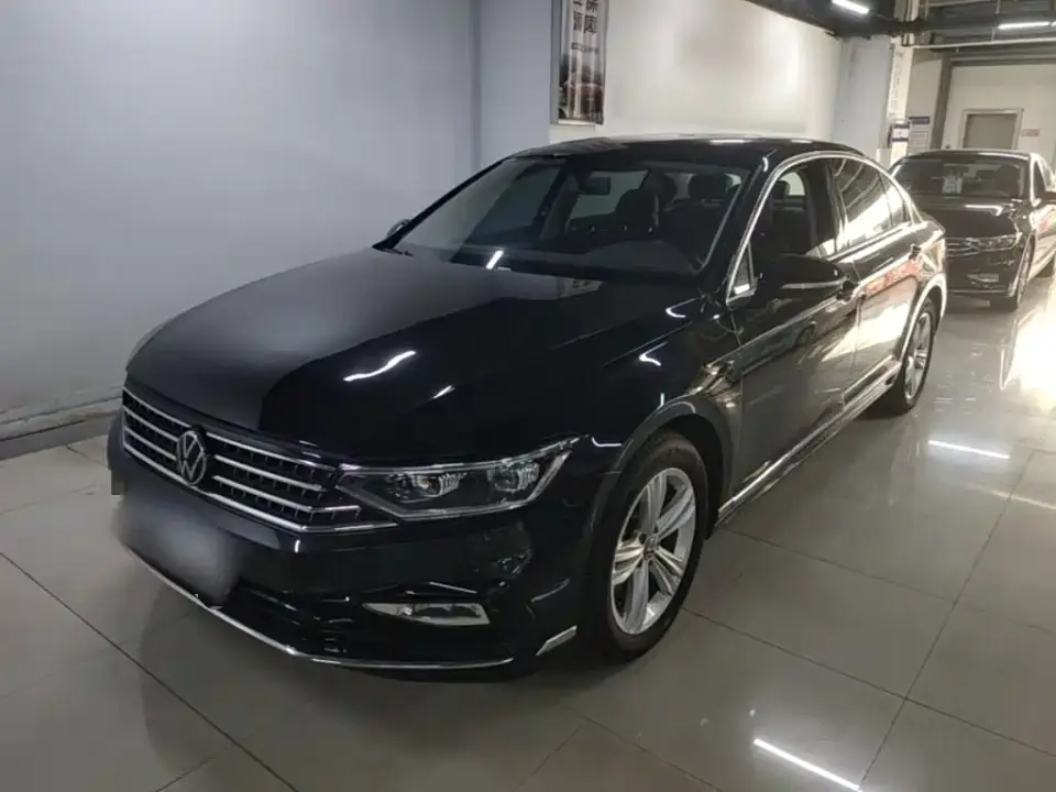 Volkswagen Magotan Popular Edition 280TSI DSG Comfort 2025