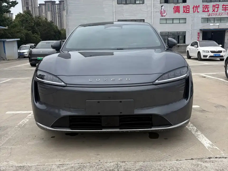 Zhijie Luxeed R7 Pure Electric 667km Max 2025