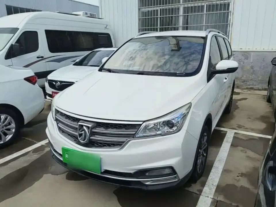 Baojun 730 1.5T CVT Fashion 7-Seater 2021