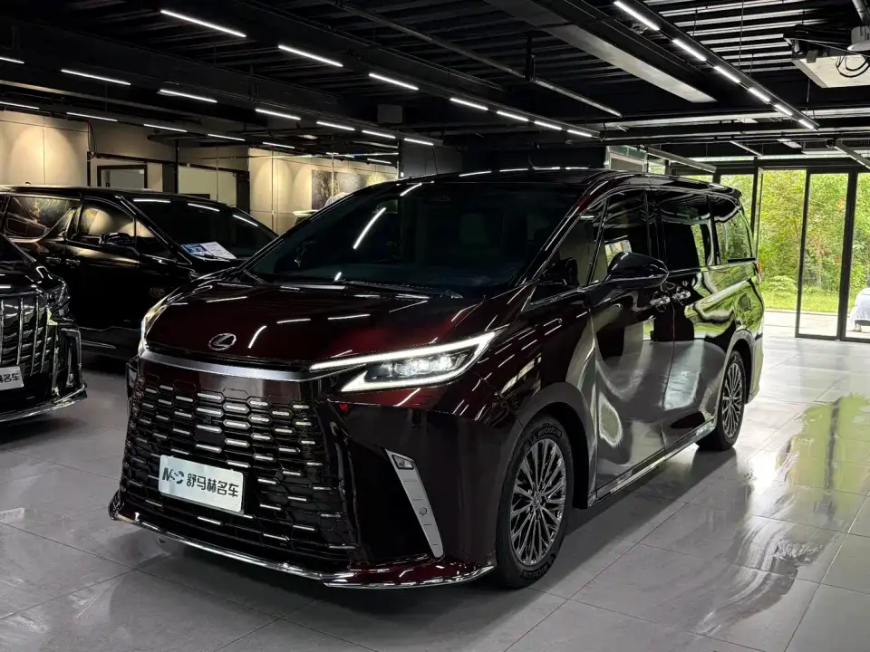 Lexus LM 500h 6-Seater Prestige Edition 2024