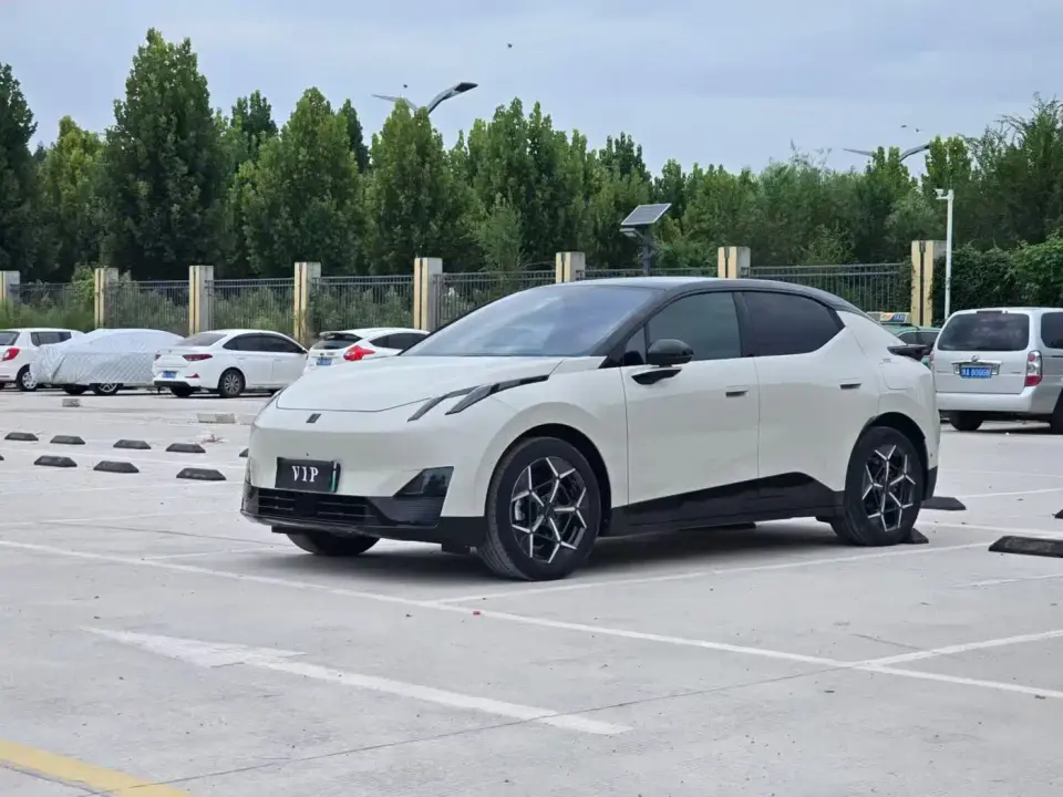 Lynk & Co Z20 530km RWD Max 2025