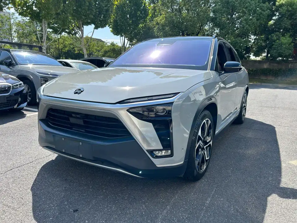 NIO ES8 415KM Signature Edition 6-Seater 2021