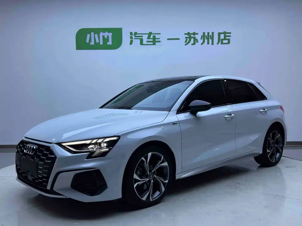 Audi A3 Sportback 35 TFSI Luxury Sport 2022