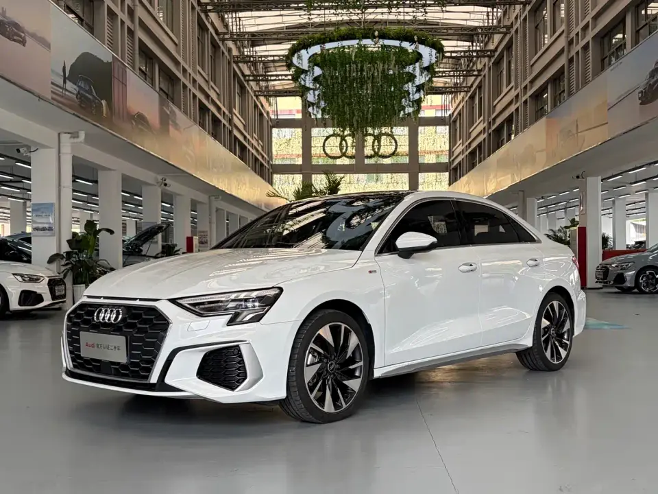 Audi A3 A3L Limousine 35 TFSI Fashion Sport 2024
