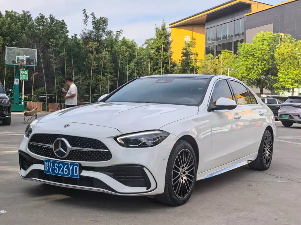 Mercedes-Benz C-Class Facelift C 260 L Sport Edition 2023