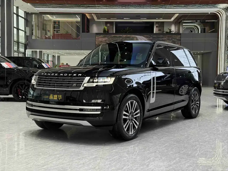 Land Rover Range Rover 3.0 L6 400PS Golden Age Extended 2024