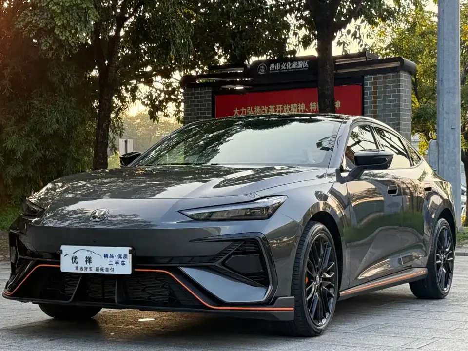 Changan UNI-V 2.0T Sport Version 2025