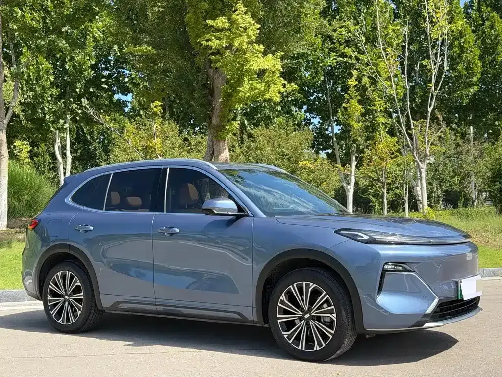 Geely Galaxy Galaxy Starship 7 EM-i 120km Navigation Edition 2025 — фото 3