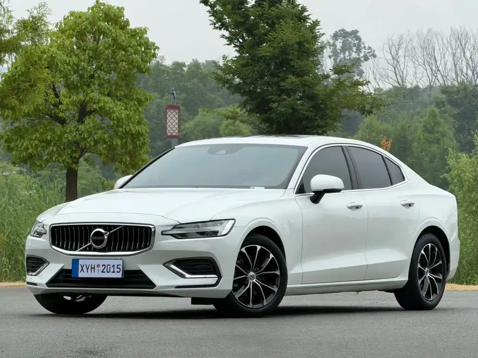 Volvo S60 T4 Smart Elite Luxury 2021