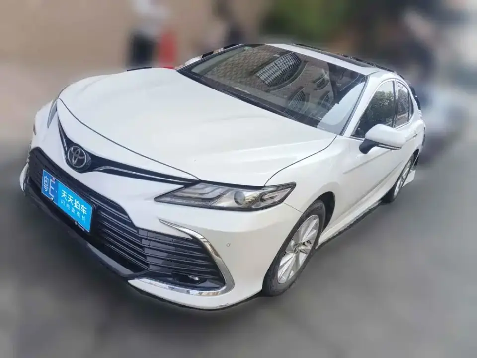 Toyota Camry 2.0G Luxury Edition 2023
