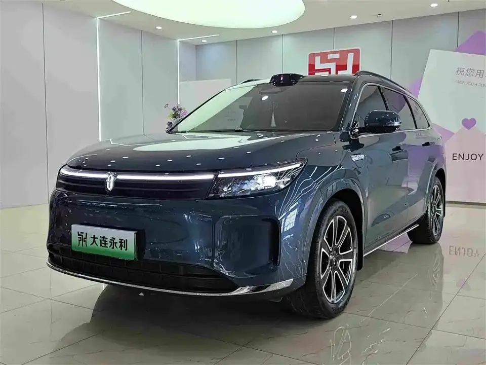 AITO Wenjie AITO M7 1.5T Smart Drive 4WD Ultra 6-seater 2024