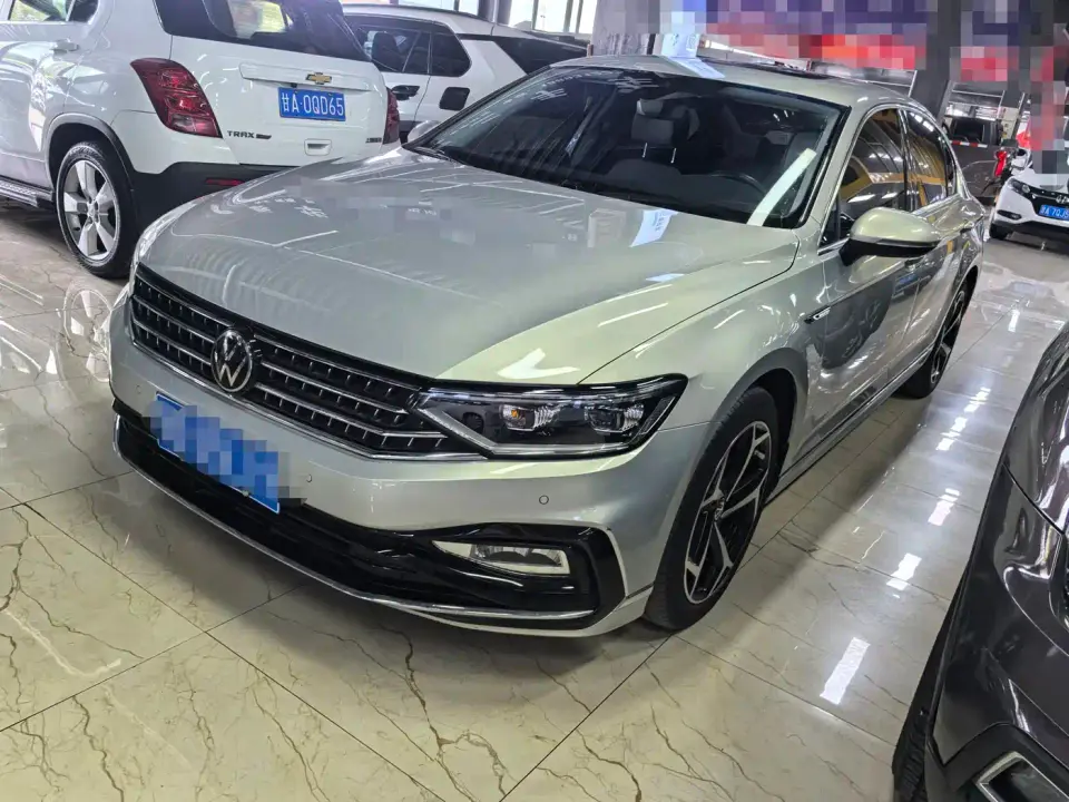 Volkswagen Magotan Model 2 Million Commemorative Edition 330TSI DSG Luxury 2023