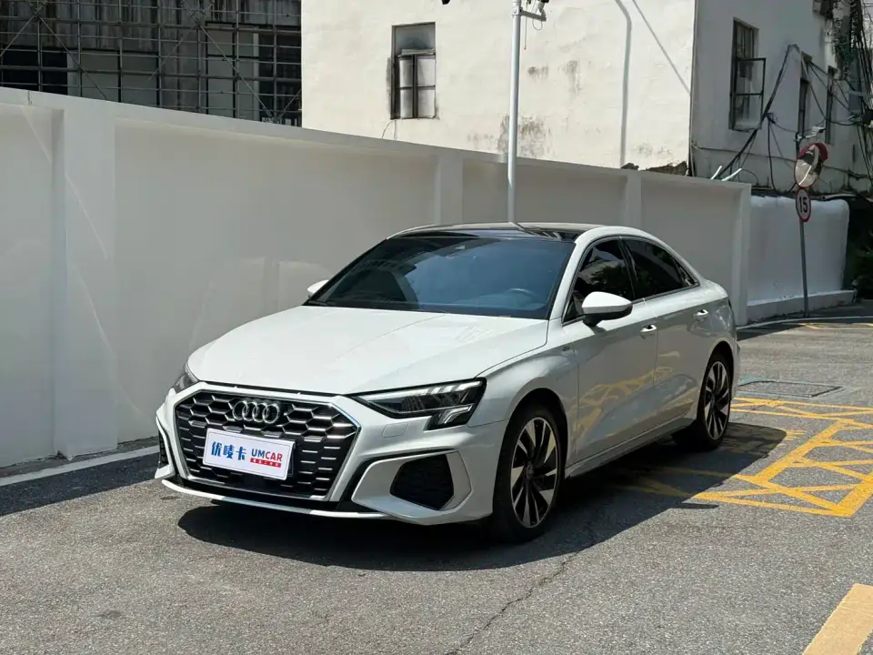 Audi A3 Facelift A3L Limousine 35 TFSI Fashion Sport 2024