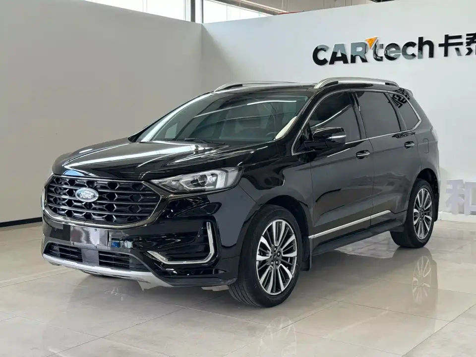 Ford Edge PLUS EcoBoost 245 FWD Luxury Sharp 7-seater 2021