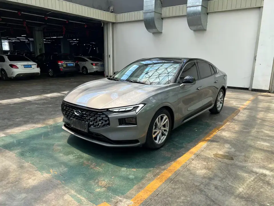 Ford Mondeo EcoBoost 245 Luxury Edition 2022