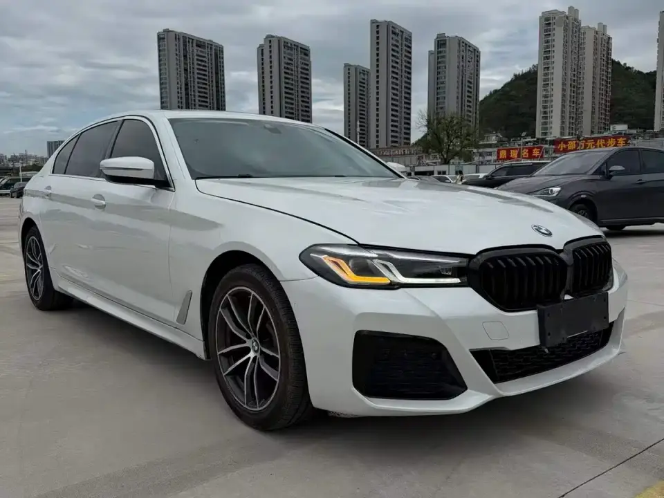 BMW 5 Series 525Li M Sport Package 2022