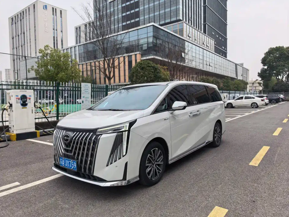 GAC Trumpchi M8 Master Series 400T Premium Edition 2023