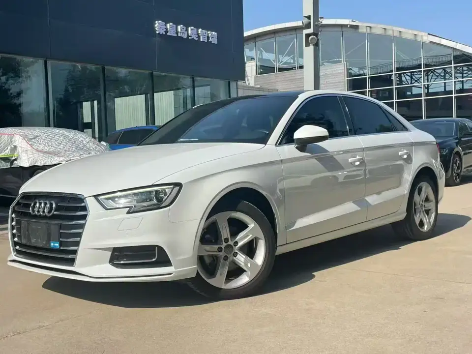 Audi A3 Facelift Limousine 35 TFSI Progressive (China VI) 2020