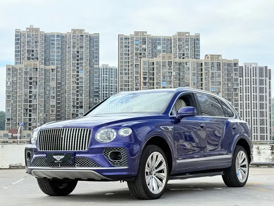 Bentley Bentayga 4.0T V8 Long Wheelbase Elegance Edition 2023