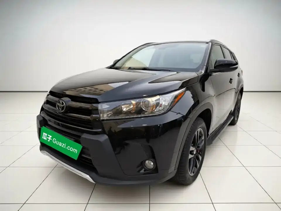 Toyota Highlander Model 2.0T 4WD Knight Edition 7-Seater China VI 2020