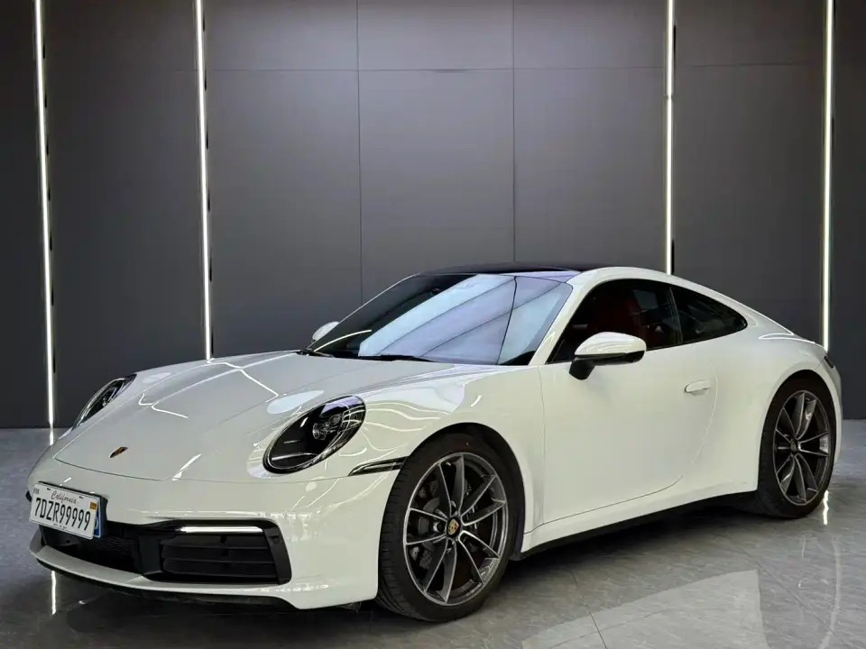 Porsche 911 Carrera 3.0T 2023