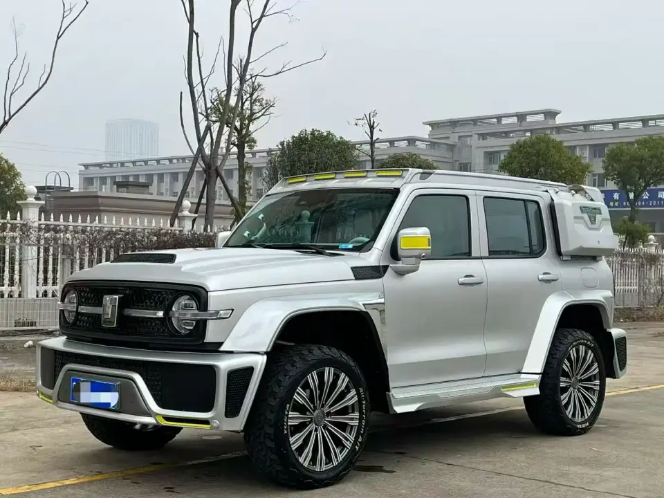 Crossboundary Auto Co-created Tank 300 2.0T Cyber Tank 2022