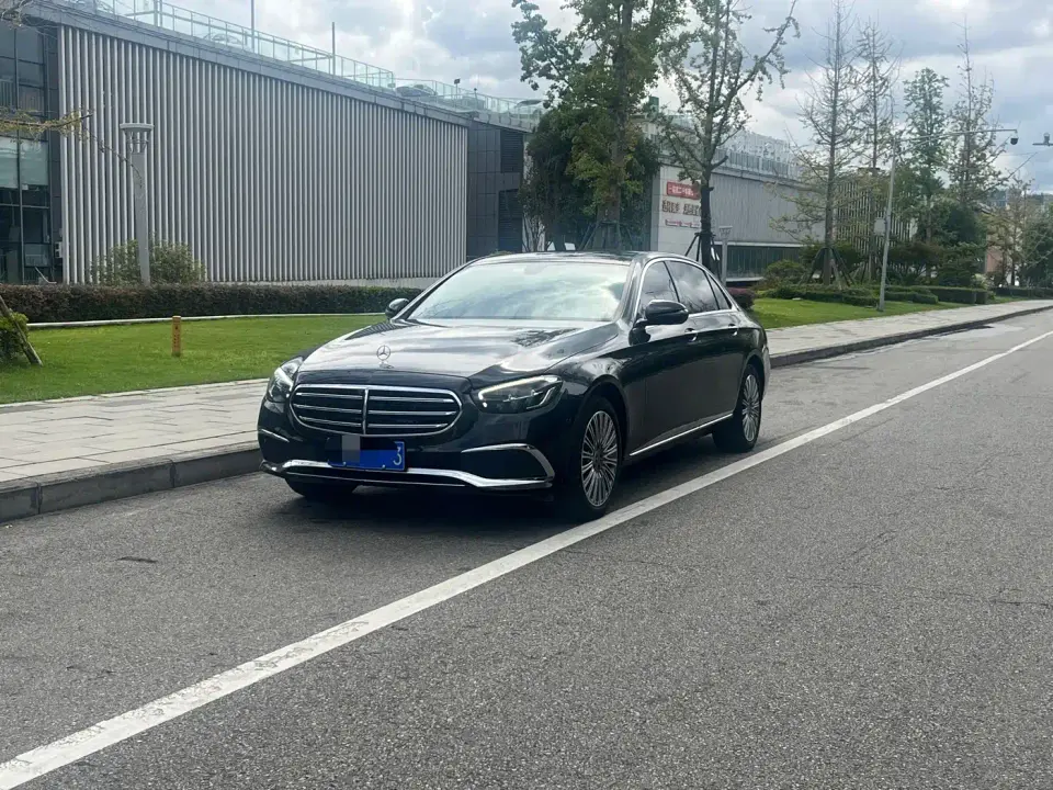 Mercedes-Benz E-Class E 300 L Fashion 2023