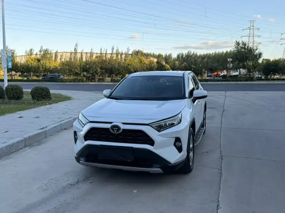 Toyota RAV4 Rongfang 2.0L CVT 4WD Trend PLUS 2022