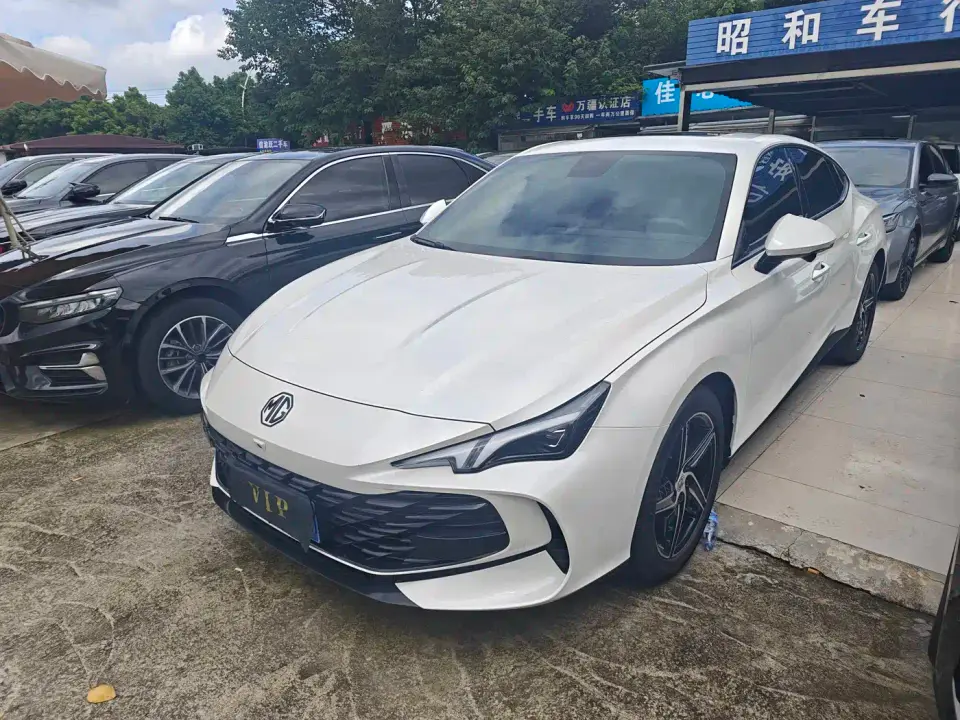 MG MG7 1.5T 300 DCT Luxury Edition 2025