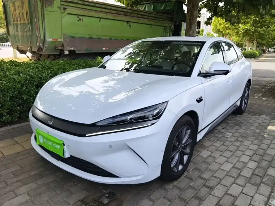 BYD Qin L EV 470KM Leading Edition 2025