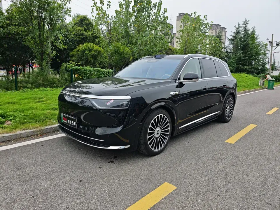 AITO Wenjie AITO M8 Extended Range Ultra 53.4kWh 6-Seater 2025
