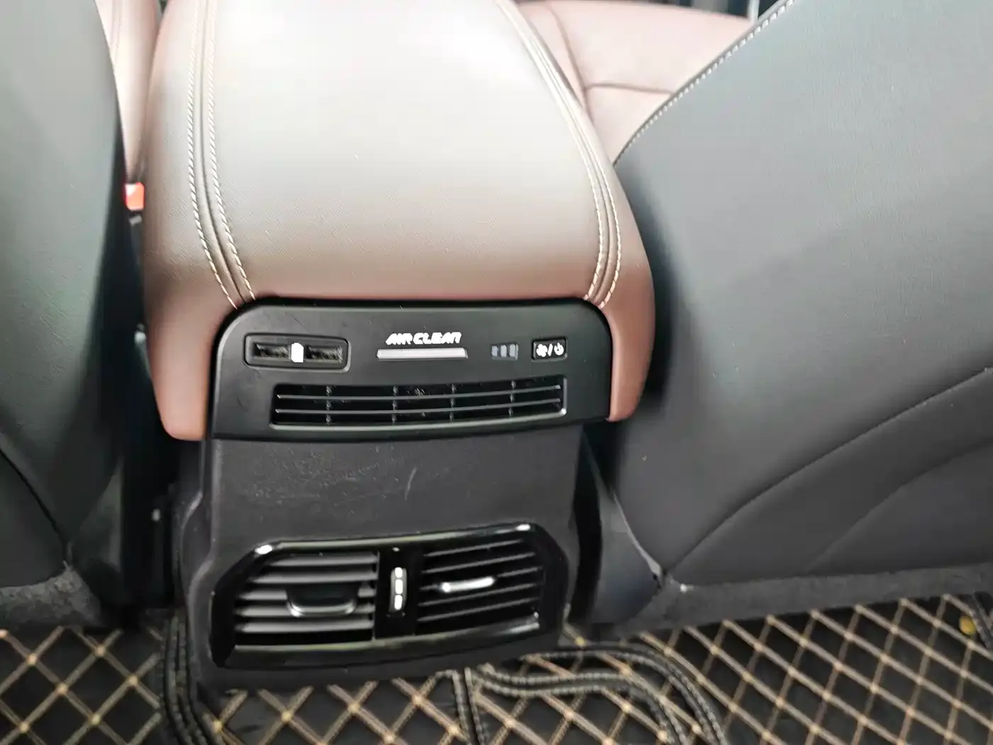 Wey VV6 2.0T 2WD Smart Joy+ 2021 — фото 9