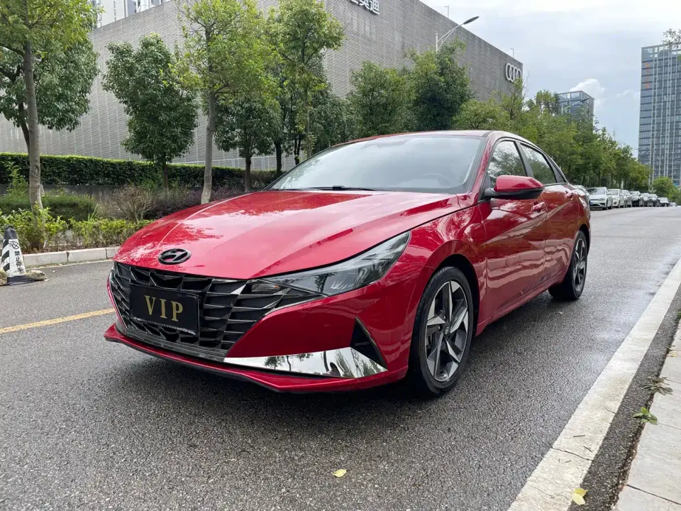 Hyundai Elantra 1.5L CVT GLS Leading Edition 2022