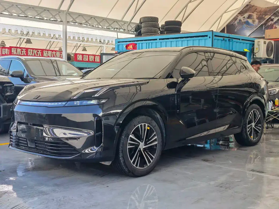 Lynk & Co 08 EM-P 245km Ultra Long Range Halo 2023