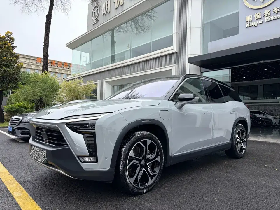 NIO ES8 415KM Signature Edition 7-Seater 2021
