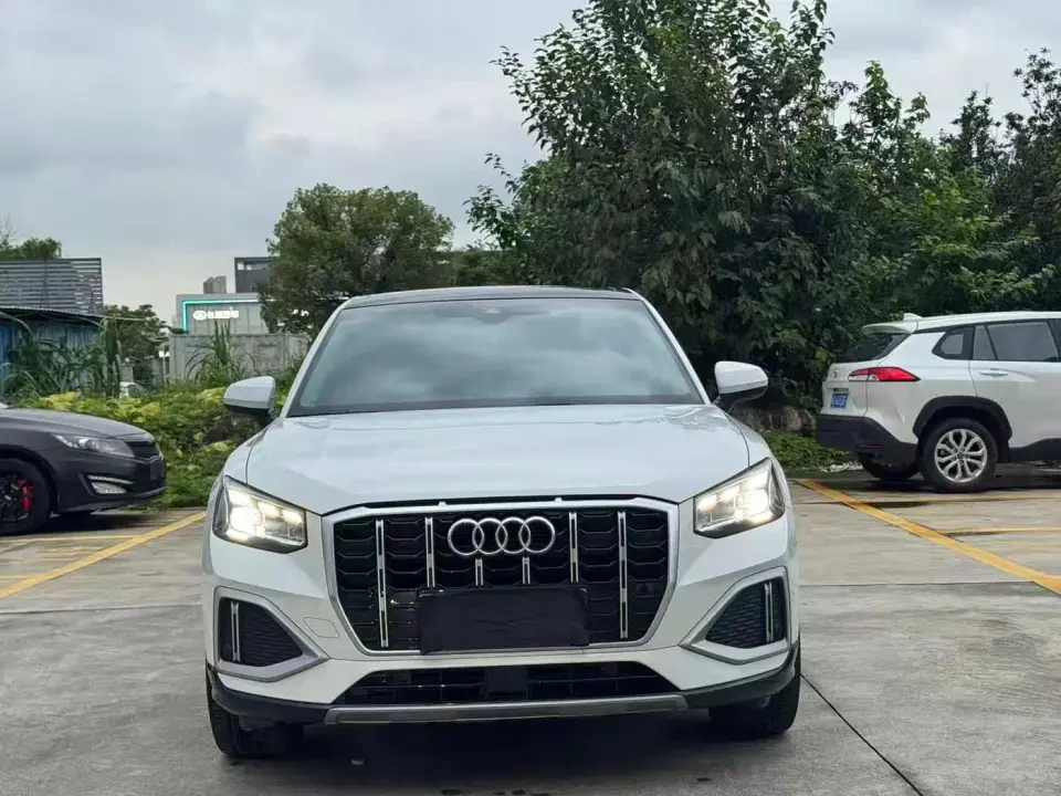 Audi Q2L 35 TFSI Fashion Elegance 2022