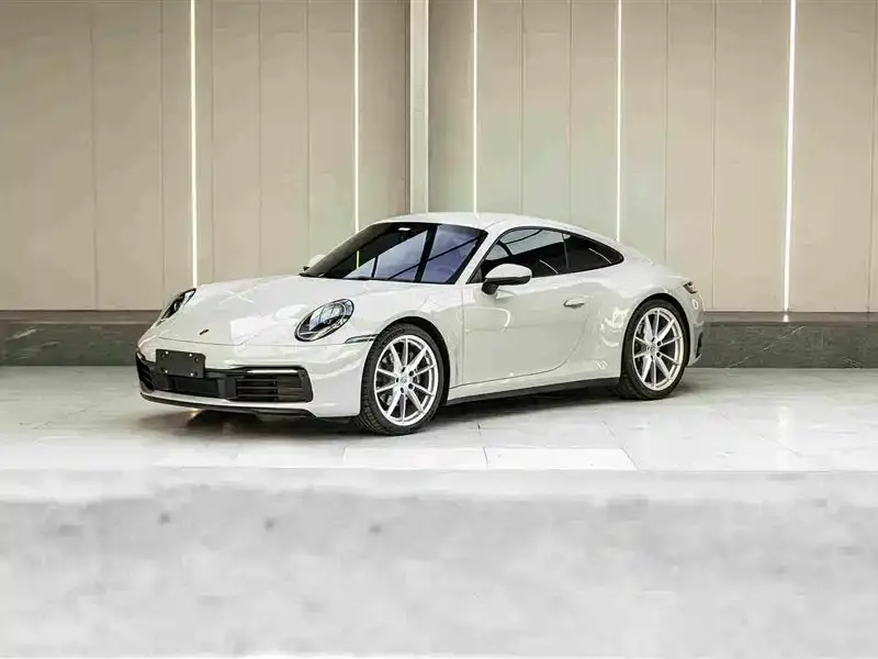 Porsche 911 Carrera 3.0T 2025