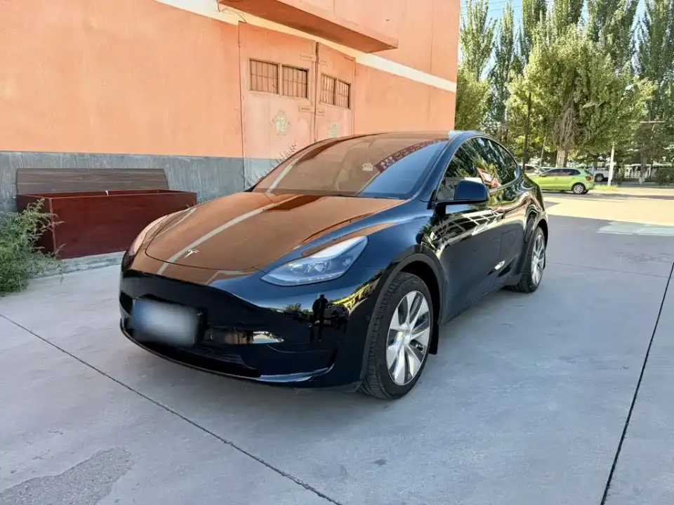 Tesla Model Y Facelift Rear-Wheel Drive Version 2023