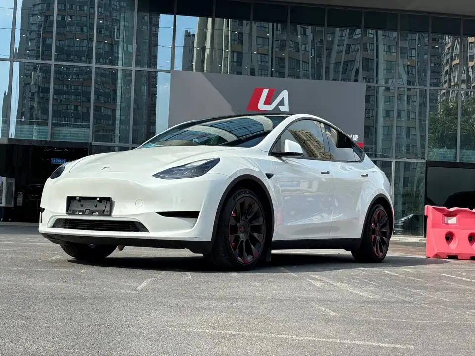 Tesla Model Y Facelift Rear-Wheel Drive Version 2022
