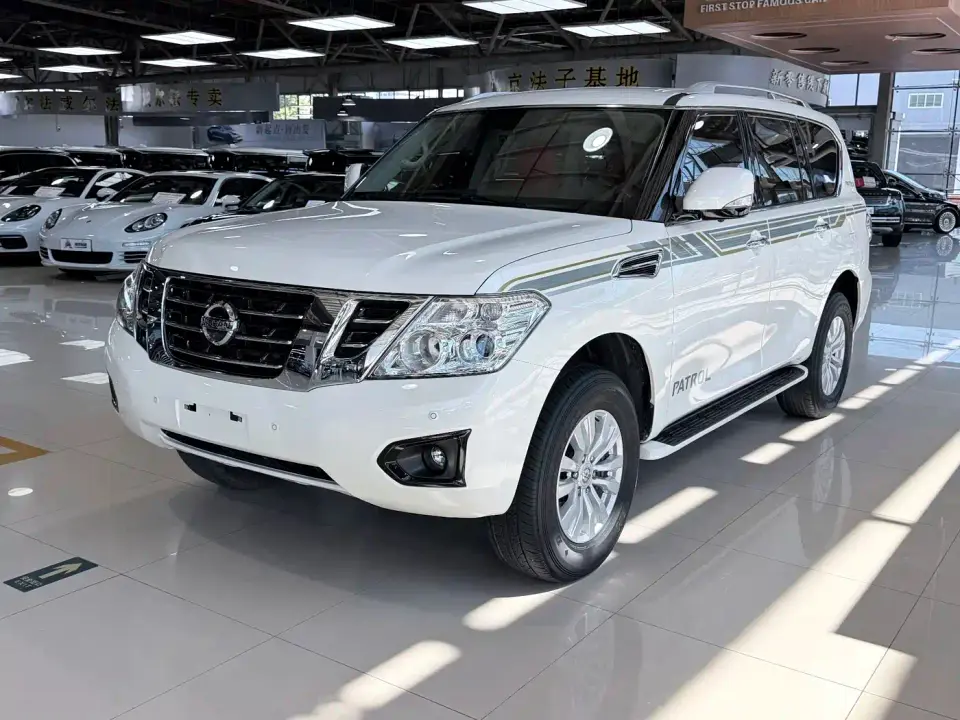 Nissan Patrol 4.0L Leadership 2019